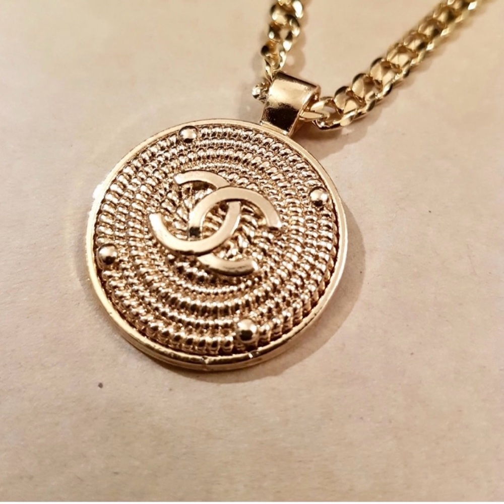 Zipper Pull Replacement - image 3